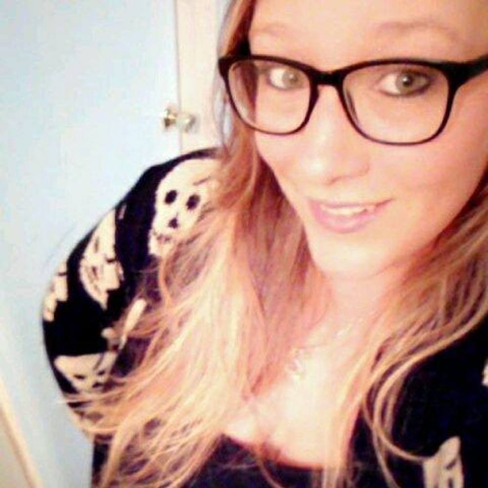 Meet your Posher, April